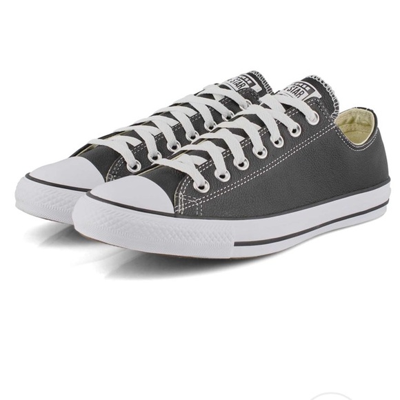 Converse Other - Converse Chuck Taylor All Star Leather sneakers